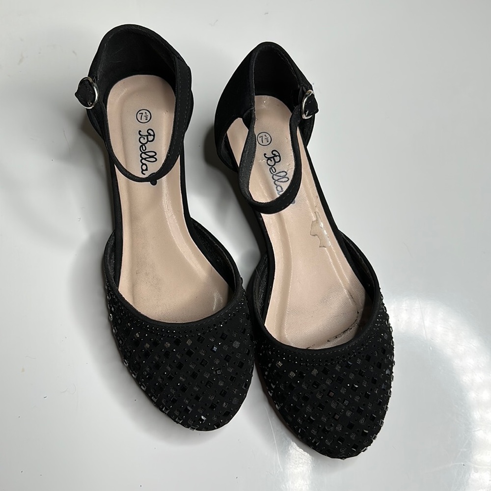 Bella short wedges